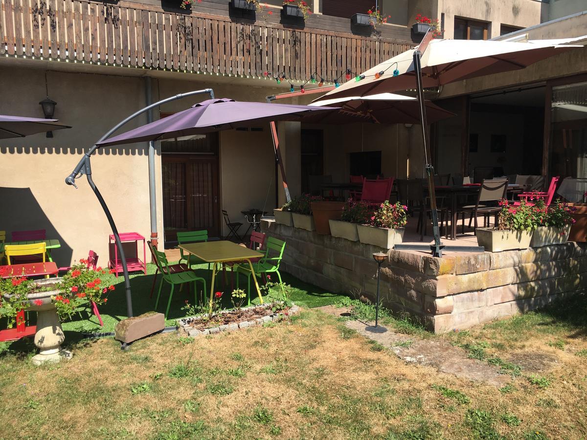 Les Cigognes Hotel Abreschviller Buitenkant foto